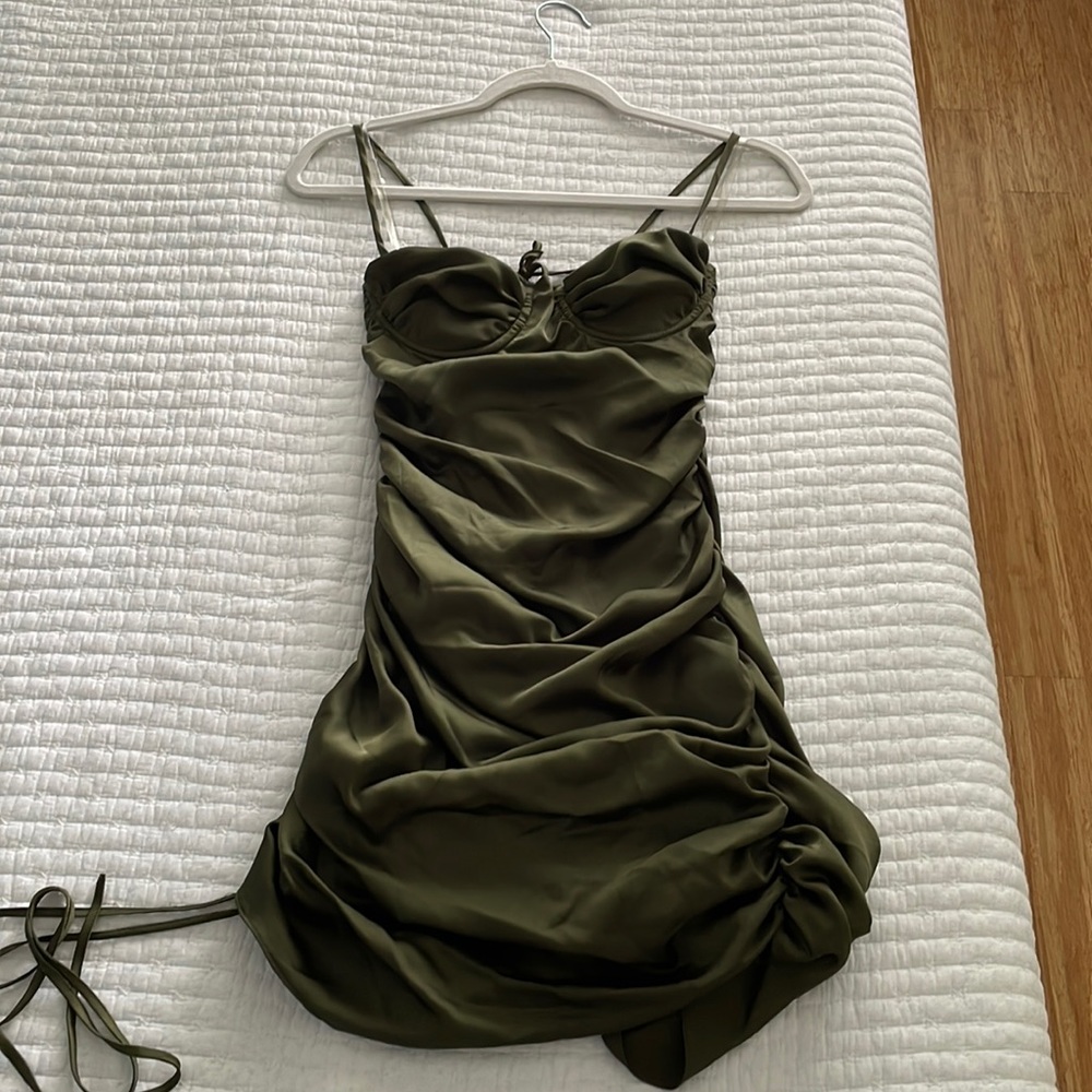 Green Ruched mini dress - size S